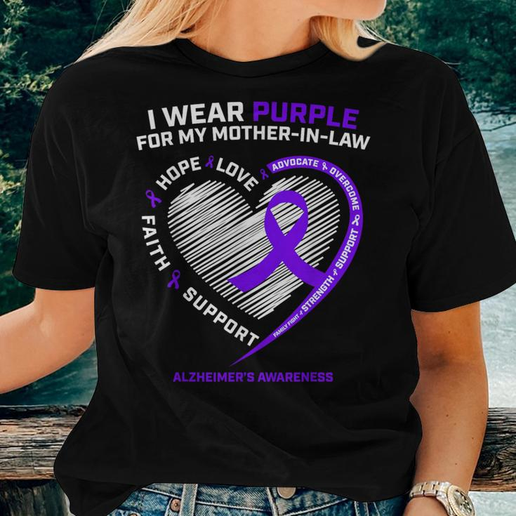 Dementia Mother In Law Purple Mom Alzheimers Awareness Women T-shirt Gifts for Her
