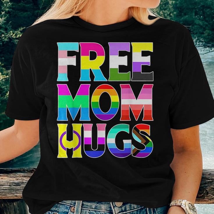 Free Mom Hugs Rainbow Flag Lgbtq Pride Month Cute Trans Women T-shirt Gifts for Her