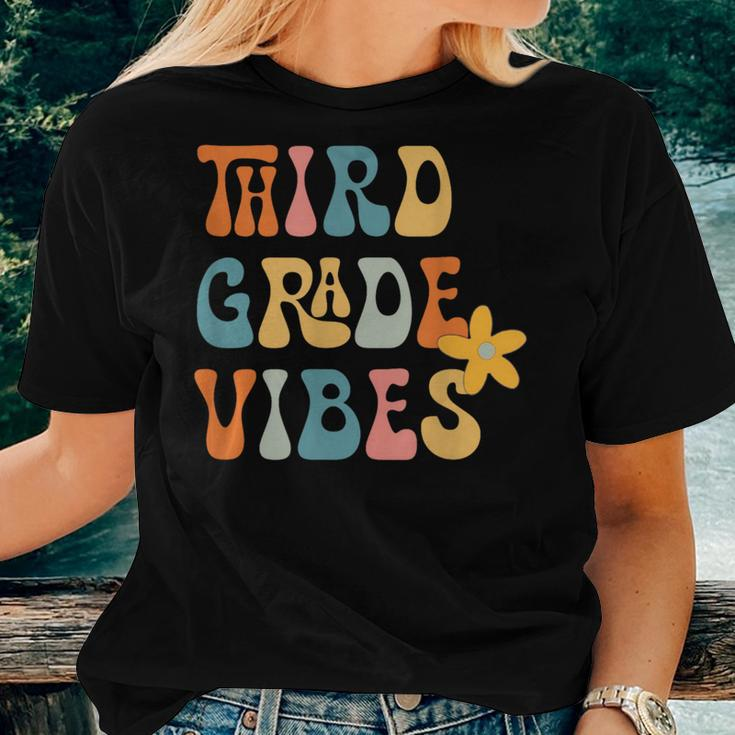 Third Grade Vibes Back To The School Women T-shirt Gifts for Her