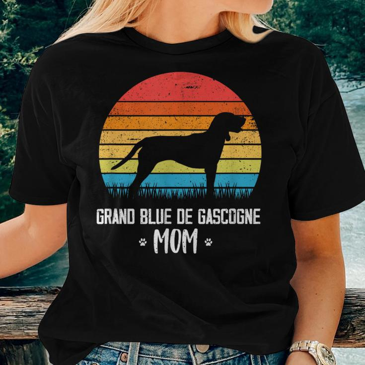 Grand Bleu De Gascogne Mom Mommy Mama Fur Parent Women T-shirt Gifts for Her