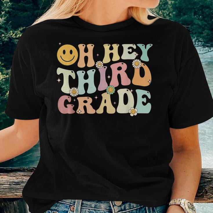 Groovy Oh Hey 3Rd Third Grade Back To School Teacher Women T-shirt Gifts for Her