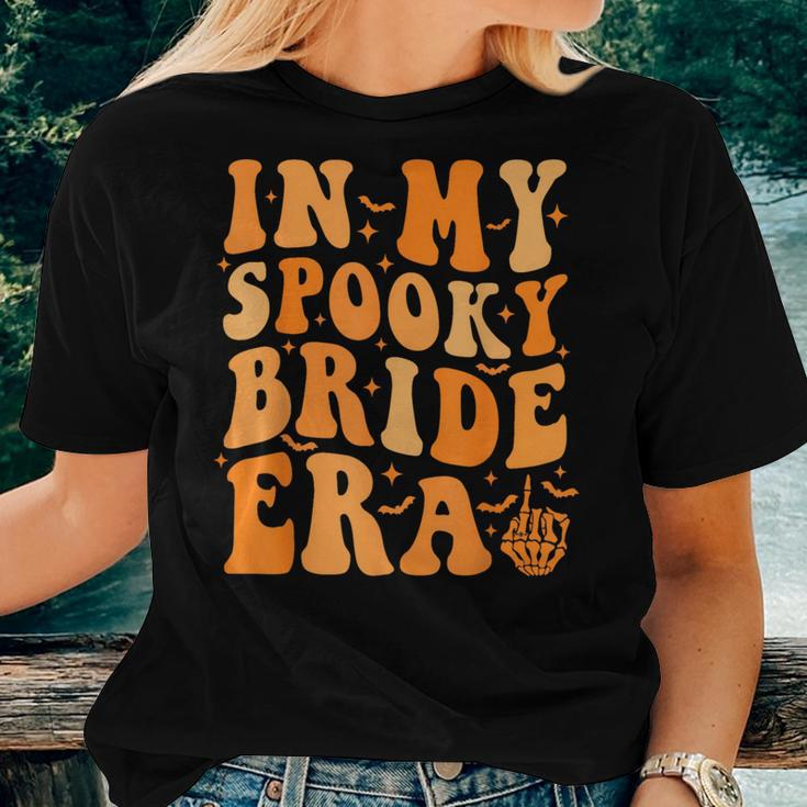 Halloween In My Spooky Bride Era Groovy Wedding Bachelorette Women T-shirt Gifts for Her