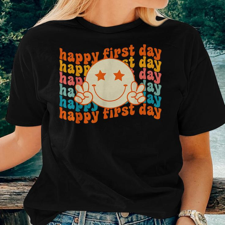 Happy First Day Of School Smile Face Back To School Teachers Women T-shirt Gifts for Her