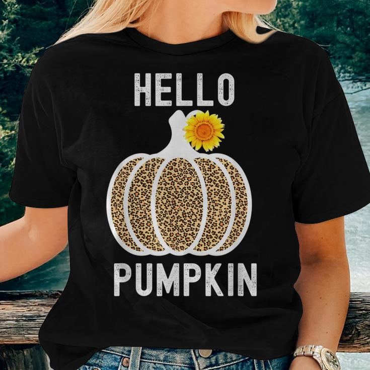 Hello Pumpkin Sunflower Halloween Fall Thanksgiving Fall Thanksgiving Women T-shirt Gifts for Her