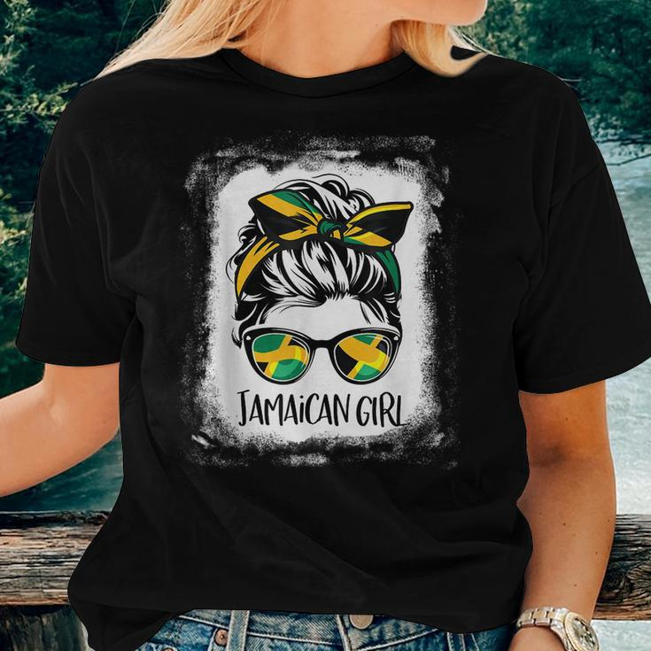 Jamaican Girl Women Messy Bun Jamaican Flag Jamaica Women T-shirt Gifts for Her