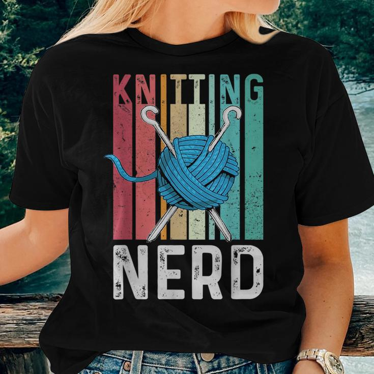 Knitting Nerd Knitting Lover Retro Sewing Mom Sunset Knitter Women T-shirt Gifts for Her