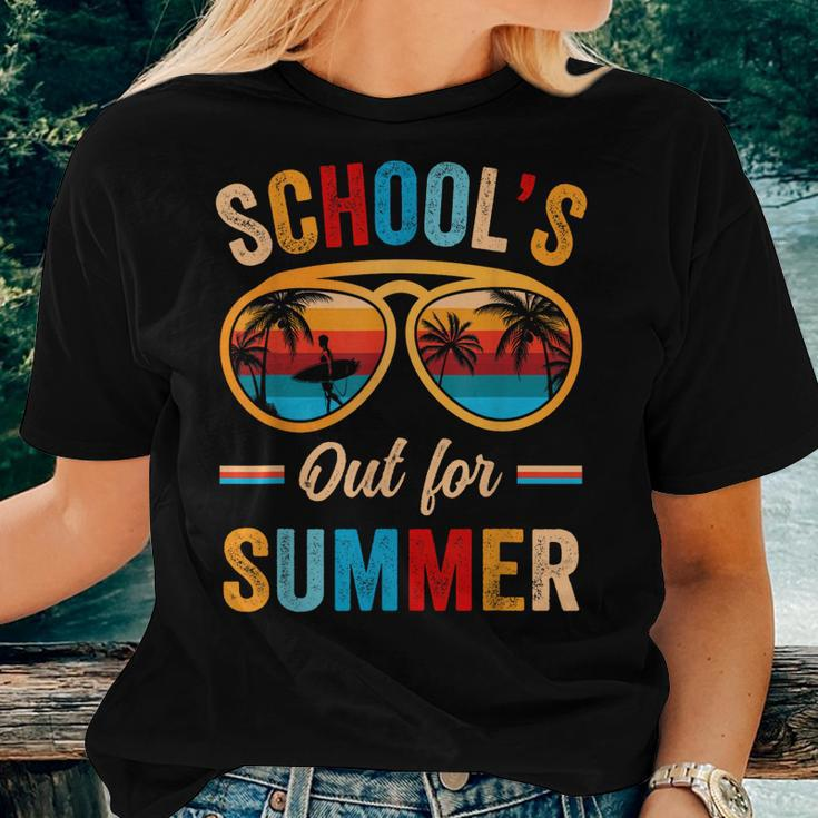 Last Day Of School Retro Schools Out For Summer Teacher Off Women T-shirt Gifts for Her