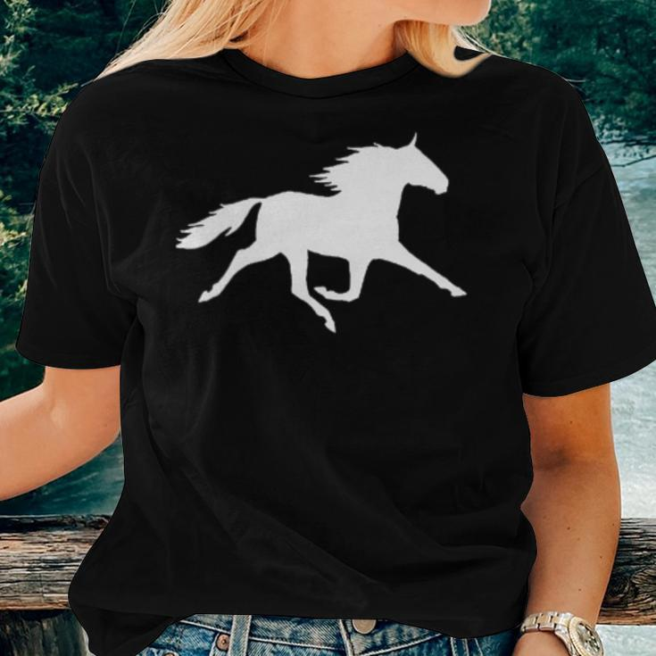 Leger Pacing Horse Standardbred Equine Race Show Women T-shirt Gifts for Her