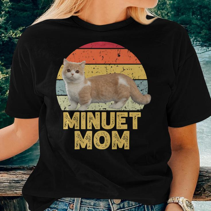 Minuet Napoleon Cat Mom Retro For Cats Lover Women T-shirt Gifts for Her