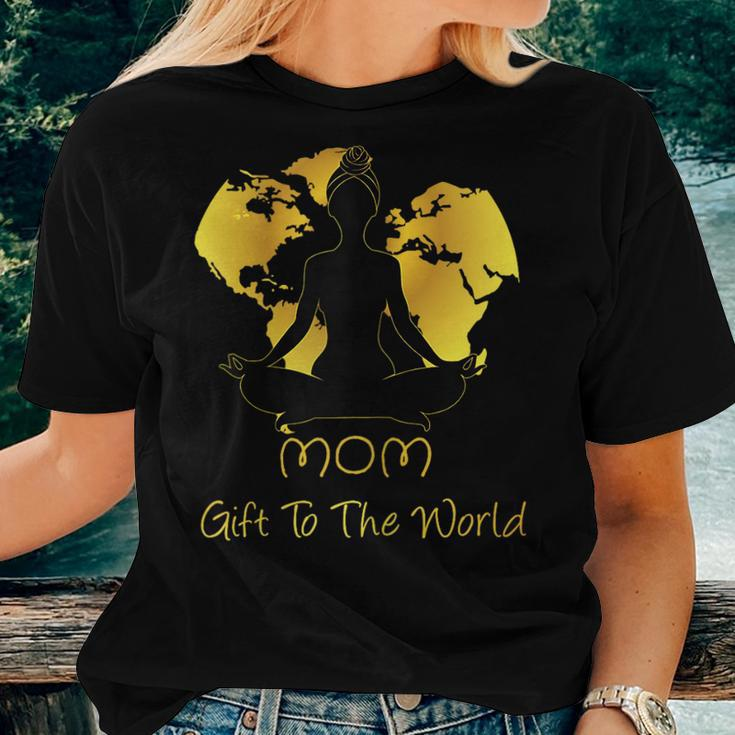 Mom To The World Women T-shirt Gifts for Her