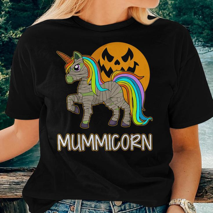 Mummicorn Unicorn Mummy Halloween Mom Cute Fall Women T-shirt Gifts for Her