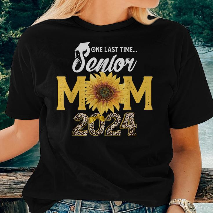 One Last Time Senior Mom 2024 Senior Mama Class Of 2024 Women T-shirt Gifts for Her