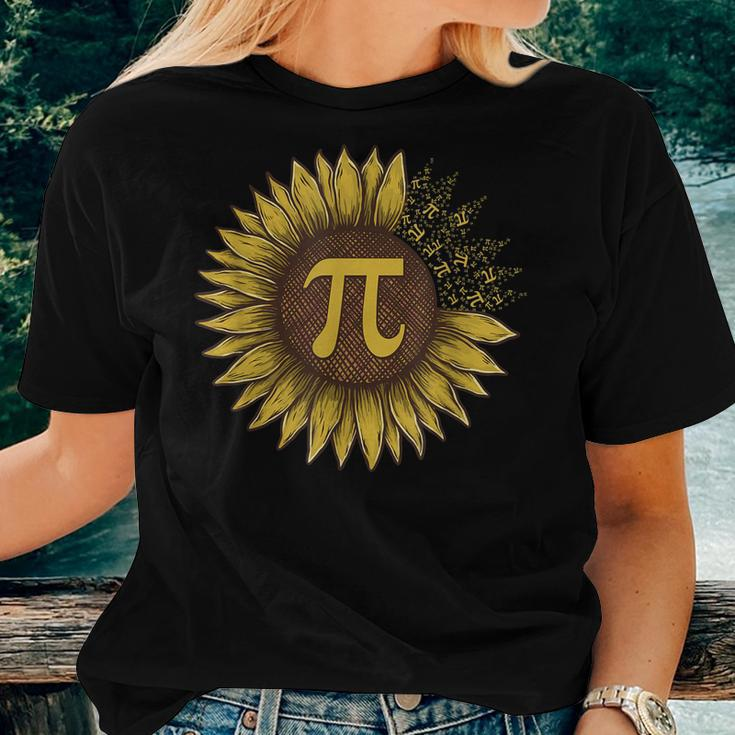 Pi Day Sunflower Lovers Pi Number Symbol Teacher Math Women T-shirt Gifts for Her