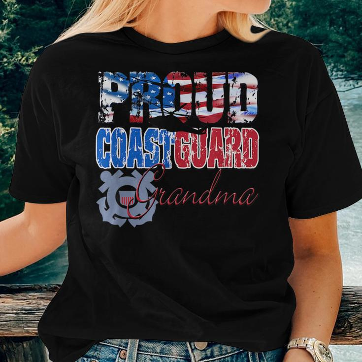 Proud Coast Guard Grandma Patriotic Usa Veterans Day For Grandma Women T-shirt Gifts for Her