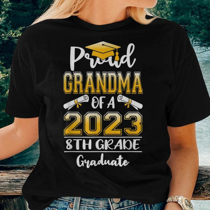 Proud Grandma Of A Class Of 2023 8Th Grade Graduate Women T-shirt Casual Daily Basic Unisex Tee Gifts for Her