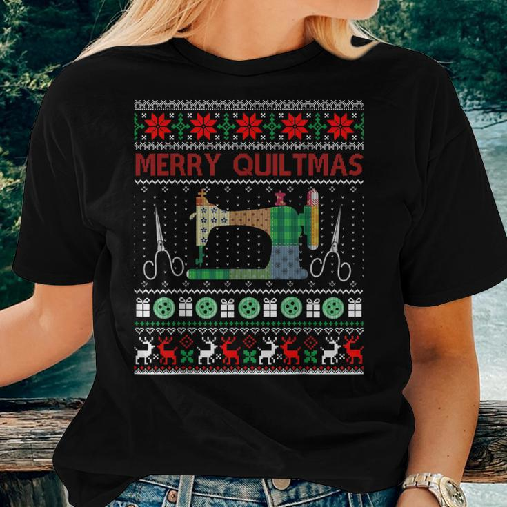 Quilting Ugly Christmas Sweater Happy Holidays Women T-shirt Gifts for Her