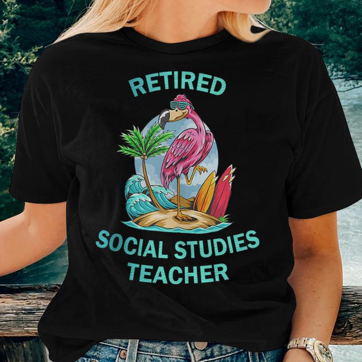 Retired Social Studies Teacher Flamingo For Teacher Women T-shirt Gifts for Her