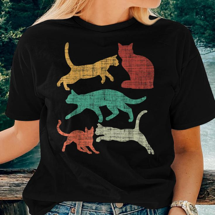 Retro Cat Lover Vintage Cat Lovers For Cat Mom & Dad Women T-shirt Gifts for Her