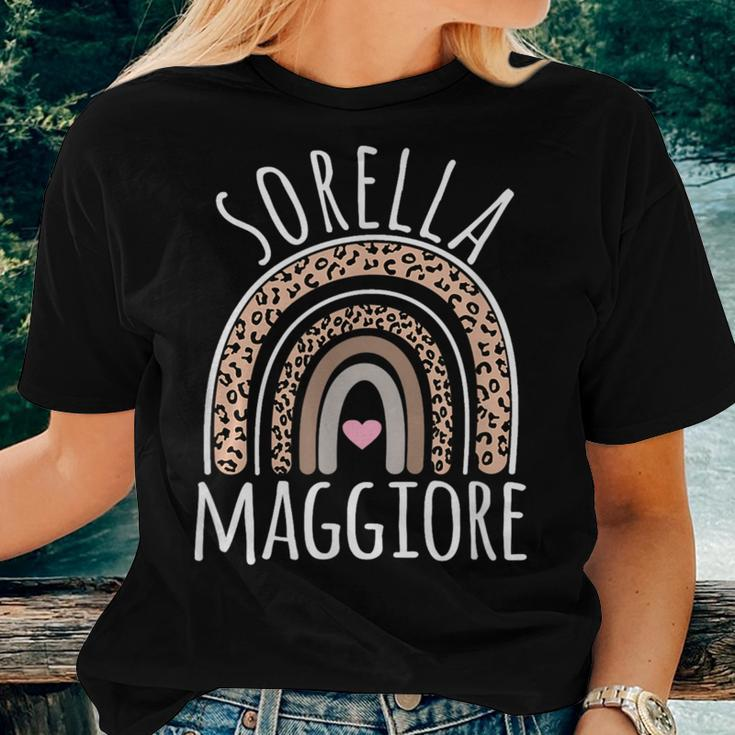 Sorella Maggiore Older Sister Italian Announcement Women T-shirt Gifts for Her