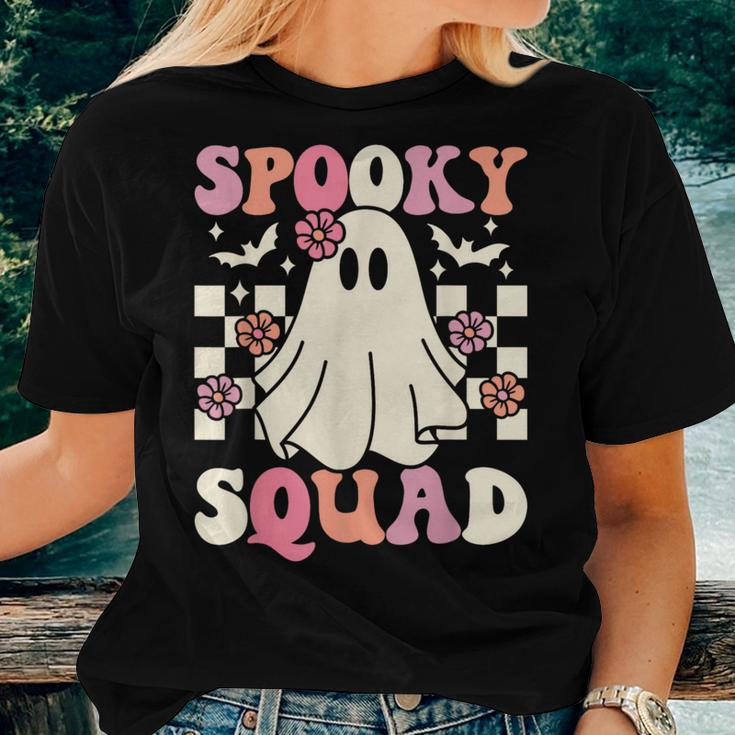 Spooky Squad Halloween Ghost Costume Retro Groovy Women T-shirt Gifts for Her