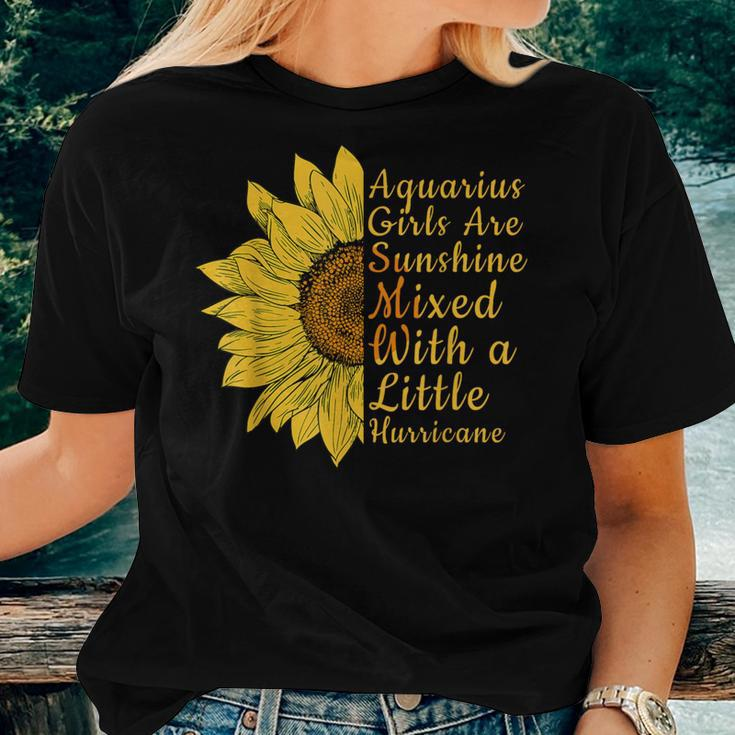 Sunflower Aquarius Woman January And February Birthday Women T-shirt Gifts for Her