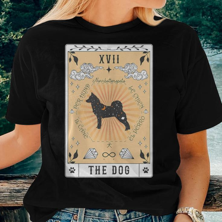 Tarot Card The Dog Norrbottenspets Celestial Space Galaxy Women T-shirt Gifts for Her