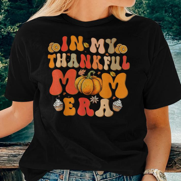 In My Thankful Mama Era Groovy Mom Fall Autumn Thanksgiving Women T-shirt Gifts for Her