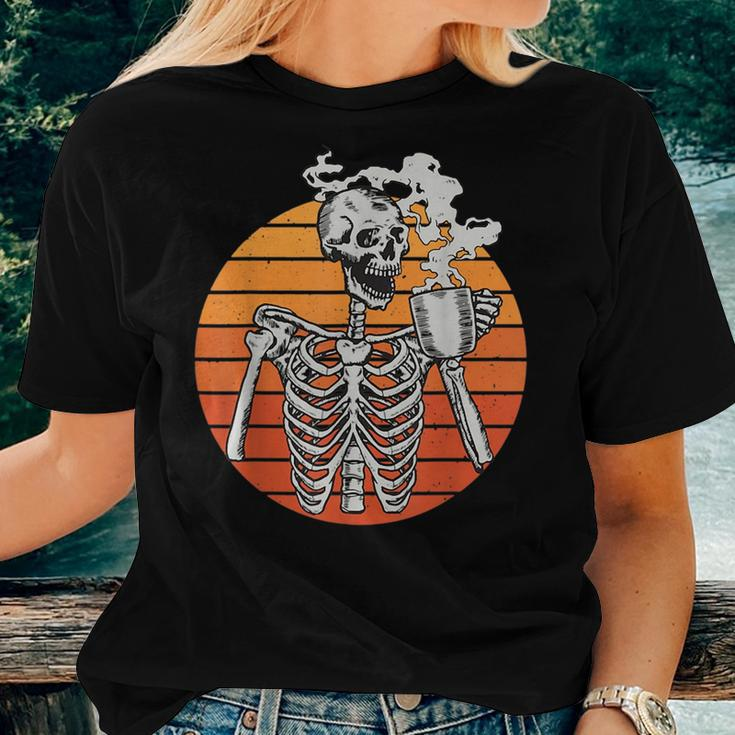 Vintage Halloween Coffee Drinking Skeleton Skull Men Women Drinking s Women T-shirt Crewneck Gifts for Her