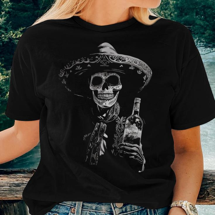 Vintage Skeleton Tequila Mexico Dia De Los Muertos Mexican Women T-shirt Gifts for Her