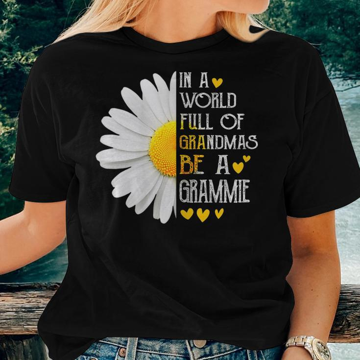 In A World Full Of Grandmas Be A Grammie Daisy Women T-shirt Gifts for Her