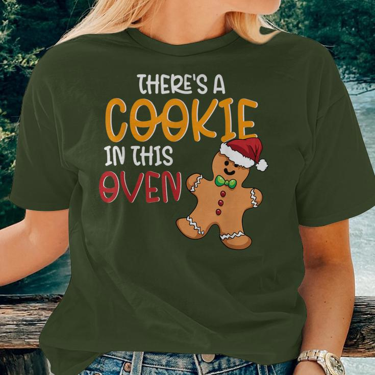 Cookie In The Oven Cute Christmas Mom Pregnancy Announcement Women T-shirt Gifts for Her