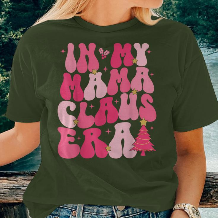 In My Mama Claus Era Groovy Christmas Mama Claus Women T-shirt Gifts for Her