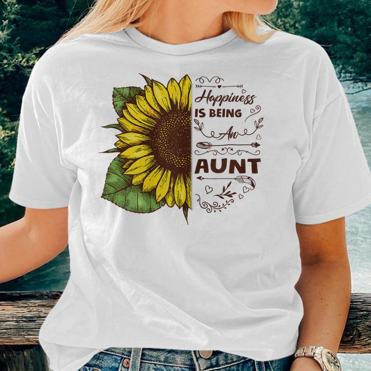 Aunt Happiness Is Being An Sunflower Women T-shirt Gifts for Her