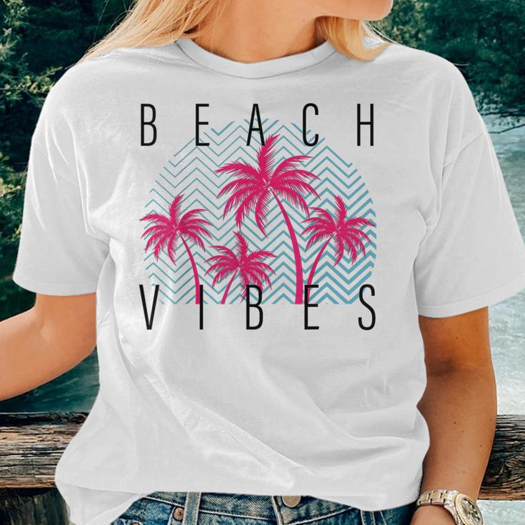 Beach Vibes Palm Trees Beach Summer Women Men Women T-shirt Gifts for Her