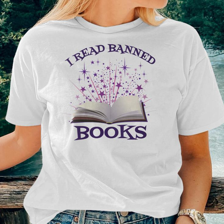 Bibliophile Book Nerd I Read Banned Books Women T-shirt Gifts for Her