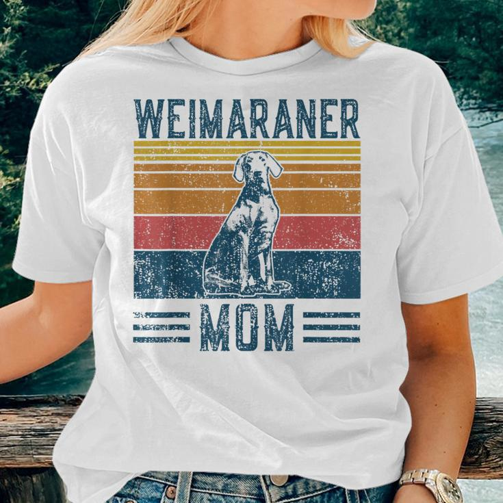 Dog Weimaraner Mom Vintage Weimaraner Mom Women T-shirt Gifts for Her