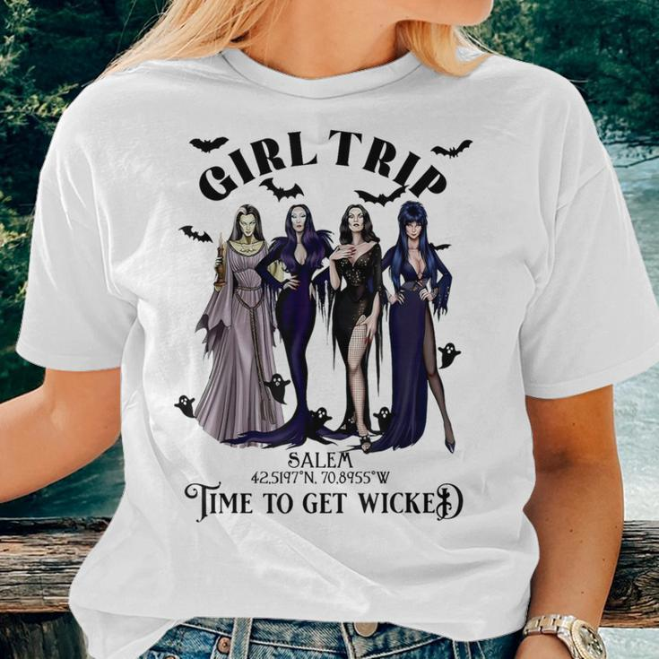 Salem Girls Trip Witch Time To Wicked Up Halloween Women T-shirt Gifts for Her