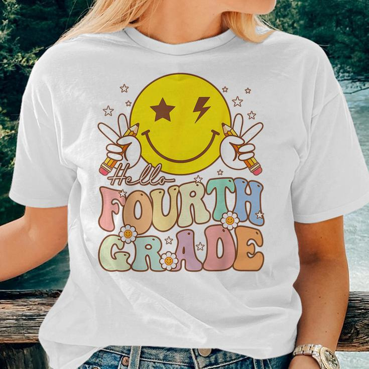 Hello Fourth Grade Funny Smile Face 4Th Grade Back To School Women T-shirt Gifts for Her