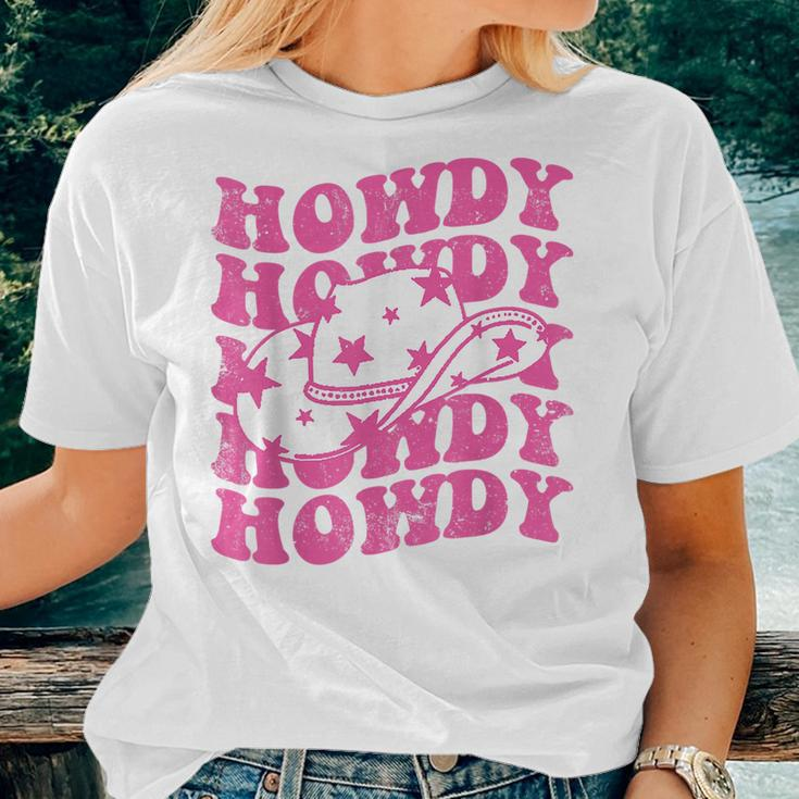 Howdy Southern Western Girl Country Rodeo Pink Cowgirl Retro Women T-shirt Gifts for Her