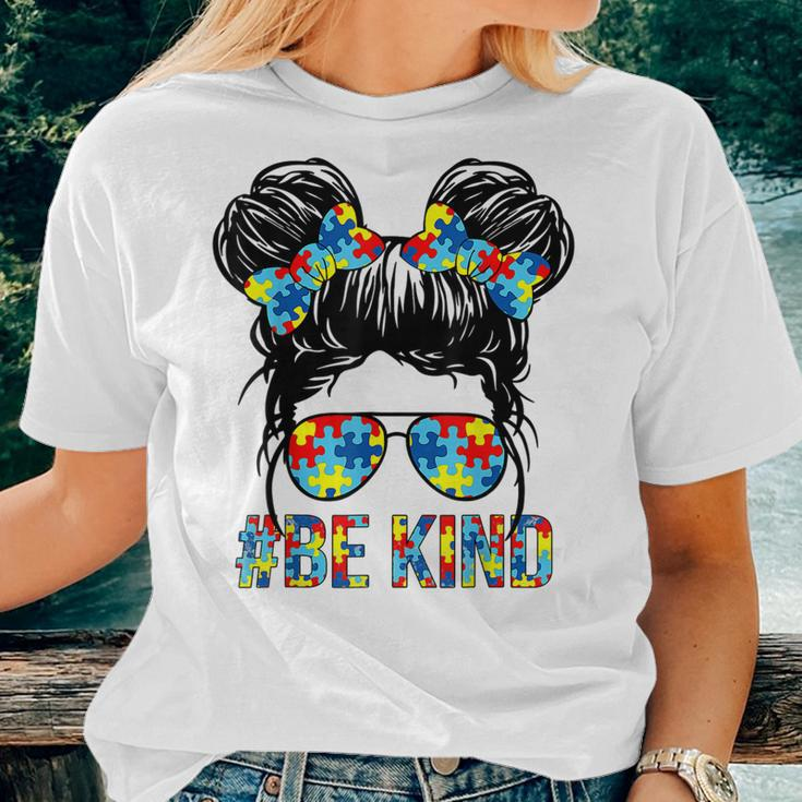 Be Kind Autism Awareness Messy Bun Girls Mom Mothers Women T-shirt Gifts for Her