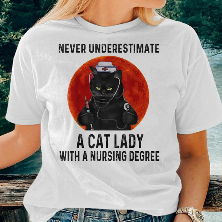 Never Underestimate A Cat Lady With A Nursing Degree Women T-shirt Gifts for Her