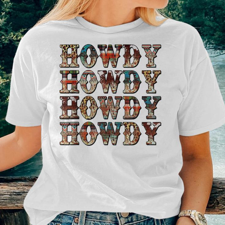 Vintage Howdy Rodeo Western Country Southern Cowgirl Cowboy Women T-shirt Gifts for Her