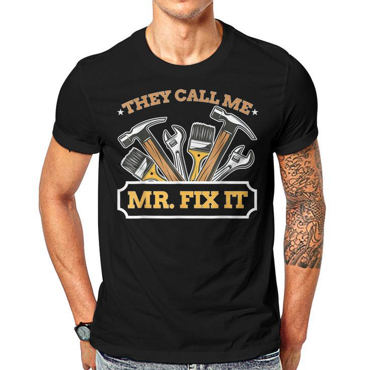 Mr Fix It Dad Handyman Handy Dad Mechanic Fathers Day  Gift For Women Men T-shirt Crewneck Short Sleeve