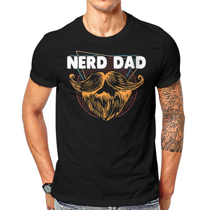 Nerd Dad Conservative Daddy Protective Father Funny  Gift For Womens Gift For Women Men T-shirt Crewneck Short Sleeve