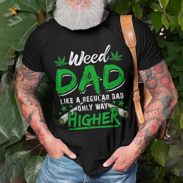 Weed Dad Marijuana Funny 420 Cannabis Thc For Fathers Day Gift For Women Men T-shirt Crewneck Short Sleeve