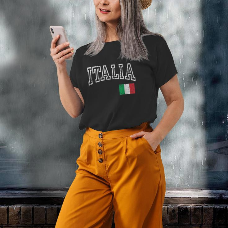 Italia Italian Flag Italy Distressed Old Women T-shirt Gifts for Her