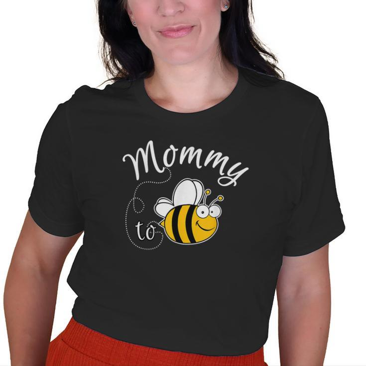 Mommy To Bee For Women Old Women T-shirt