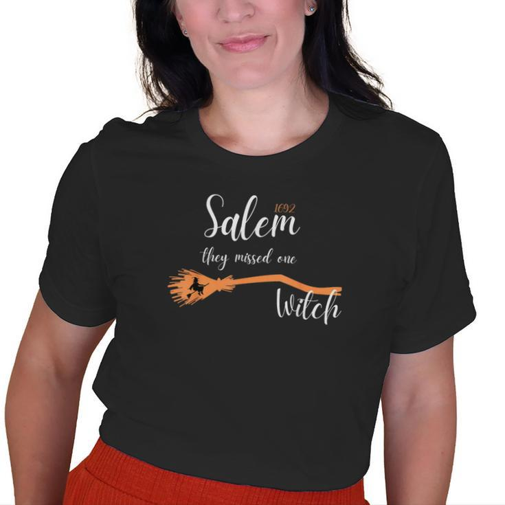 Salem 1692 They Missed One Vintage Old Women T-shirt