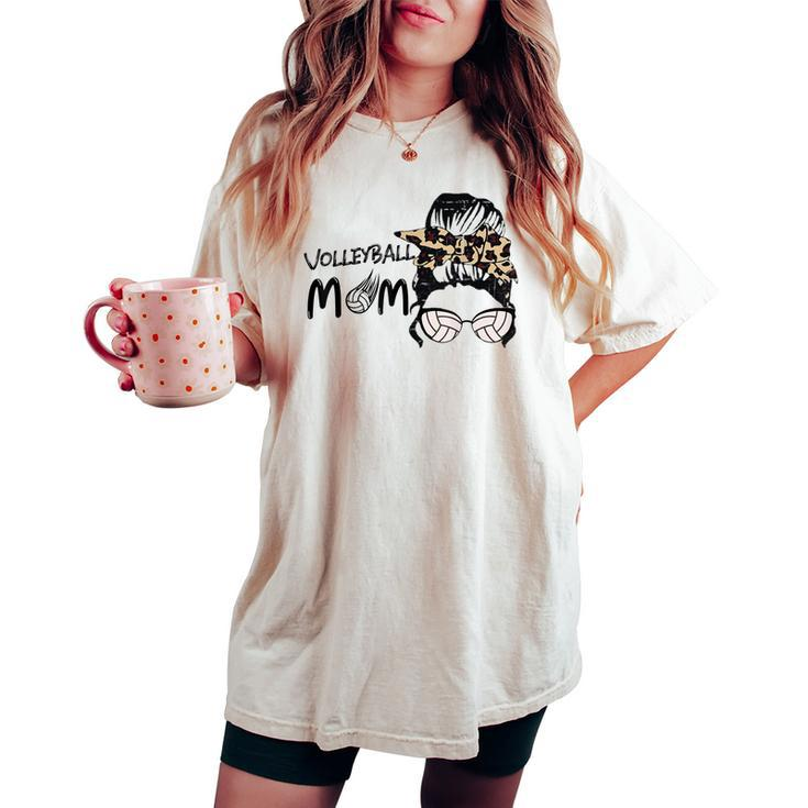 Cute Volleyball Mom Leopard Print Messy Bun Women's Oversized Comfort T-shirt