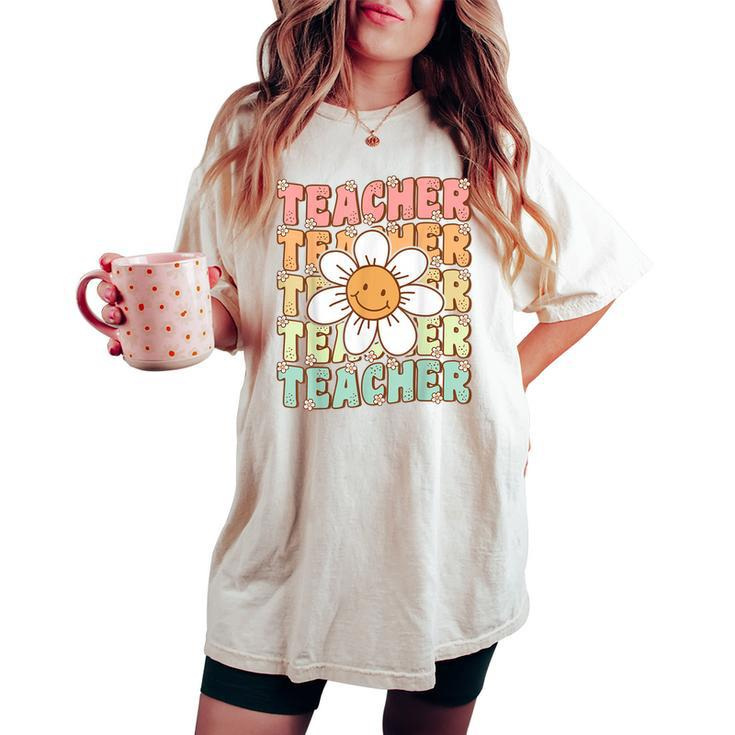 Groovy Teacher Cute Daisy Flower Retro Back To School Women's Oversized Comfort T-shirt